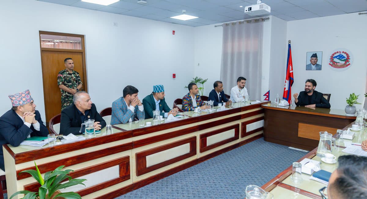 Prime Minister Balen Shah chairs a consultation meeting with engineer parliamentarians in Singha Durbar.