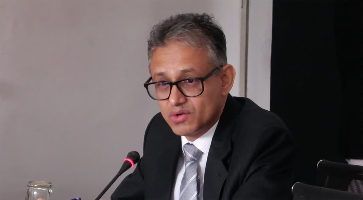 Nepal Airlines acting General Manager Janak Raj Kalakheti speaks before a parliamentary committee.